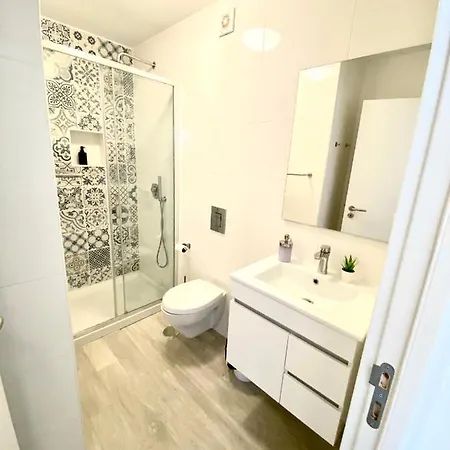 House Of Comfort 1 Central Апартаменты